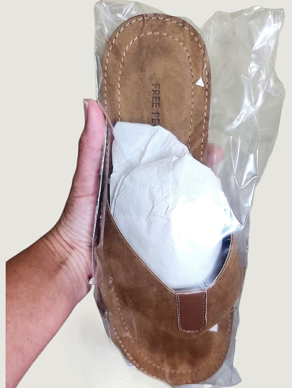 Free People Niko Thong Sandal in Brown • New • Size 8 - Picture 6 of 15